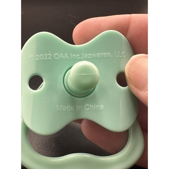 Cabbage Patch Kids Teal Green Pacifier 2022 OOA NEW Babyland General Exclusive - Picture 4 of 4